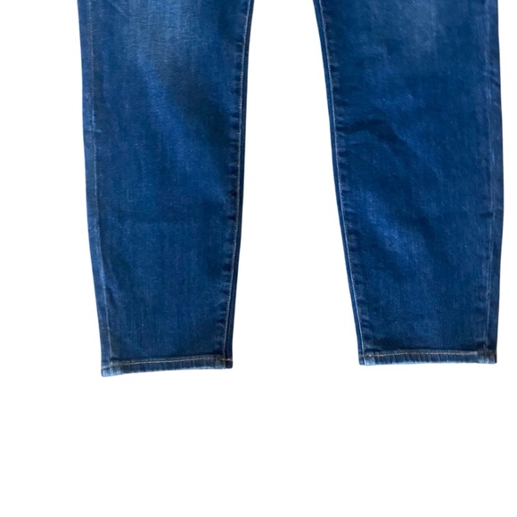 NWT Good American Good Legs Cropped Jeans. Size 18. - Picture 3 of 8